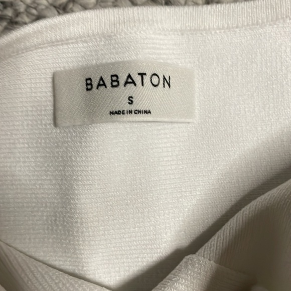 SOLD - Aritzia crop top - Picture 2 of 6